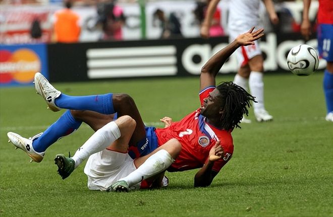 德国队险胜印尼队,马琳统治全场的简单介绍 德国队险胜印尼队,马琳统治全场的简单介绍